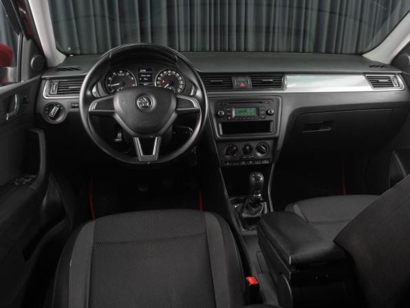 Skoda Rapid I с пробегом 2014 года, цена 929 000 рублей, 162271 км, лифтбек, Автокод Объявления