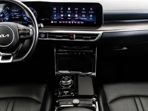 Kia K5 III с пробегом 2022 года, цена 2 799 000 рублей, 39751 км, седан, Автокод Объявления