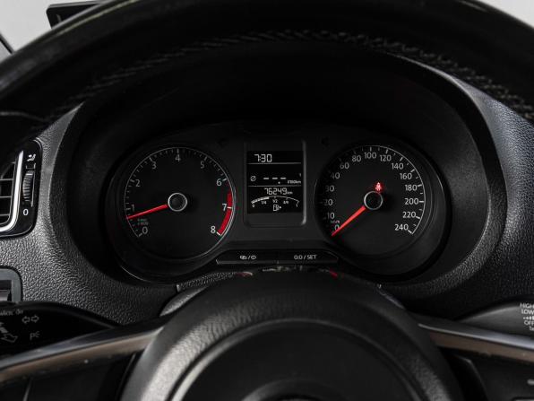 Volkswagen Polo V Рестайлинг с пробегом 2020 года, цена 1 575 000 рублей, 76249 км, седан, Автокод Объявления