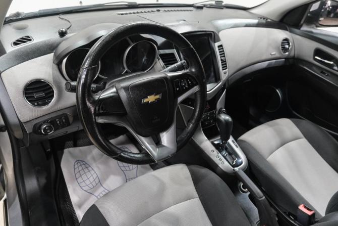 Chevrolet Cruze I с пробегом 2012 года, цена 729 000 рублей, 196707 км, хэтчбек, Автокод Объявления