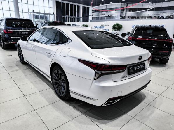 Lexus LS V с пробегом 2018 года, цена 5 550 000 рублей, 118016 км, седан, Автокод Объявления