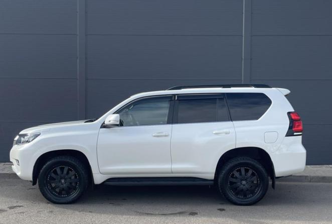 Toyota Land Cruiser Prado 150 Series Рестайлинг 2 с пробегом 2019 года, цена 4 690 000 рублей, 108235 км, внедорожник, Автокод Объявления