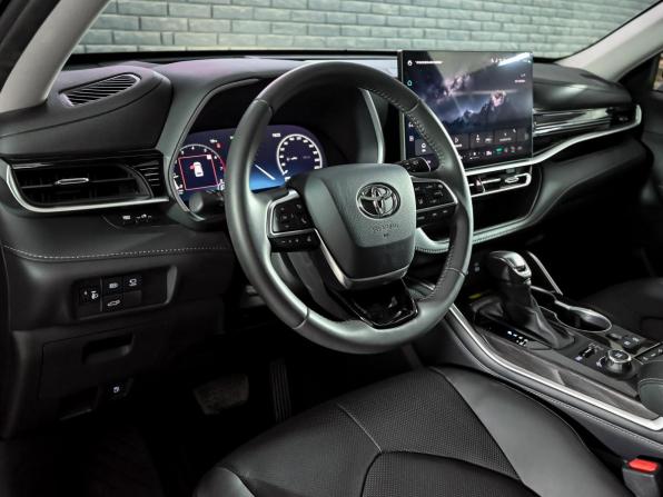 Toyota Highlander IV (XU70) с пробегом 2026 года, цена 5 160 000 рублей, 25 км, внедорожник, Автокод Объявления