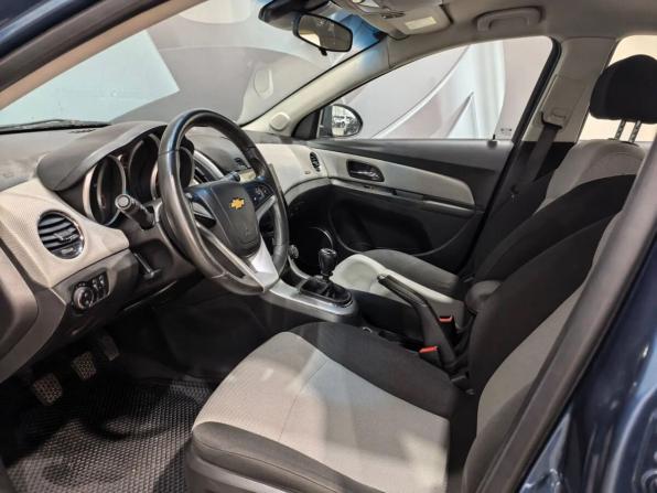 Chevrolet Cruze I Рестайлинг с пробегом 2012 года, цена 730 000 рублей, 129508 км, хэтчбек, Автокод Объявления