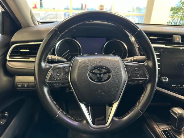 Toyota Camry VIII (XV70) с пробегом 2019 года, цена 2 620 000 рублей, 141000 км, седан, Автокод Объявления