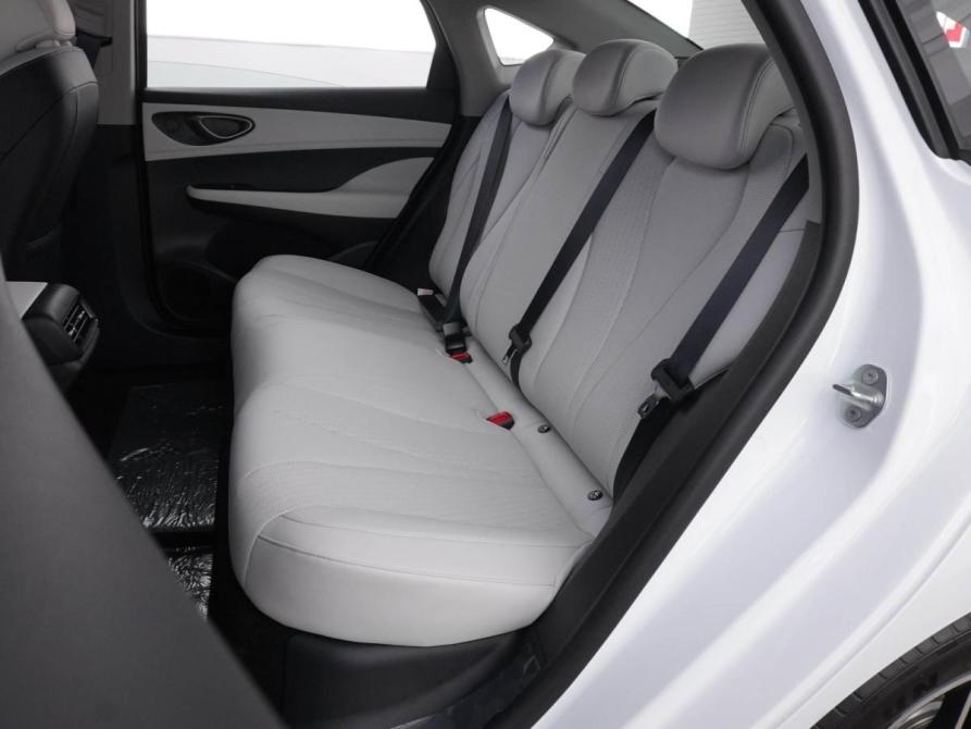 BYD Seal 05 Москва  - изображение 10