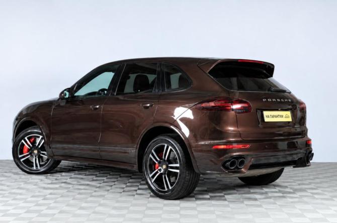 Porsche Cayenne II Рестайлинг (958) с пробегом 2016 года, цена 4 319 000 рублей, 308000 км, внедорожник, Автокод Объявления