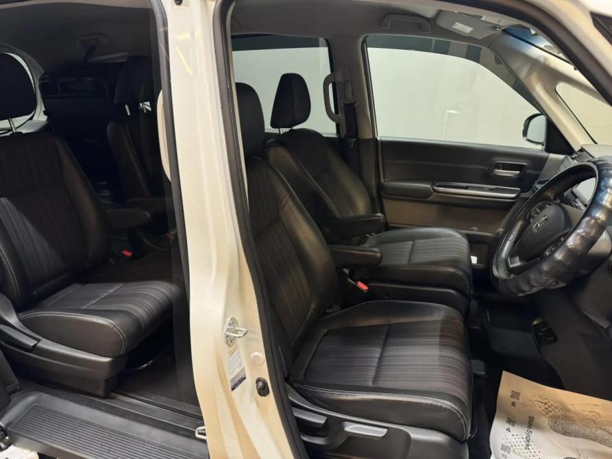 Honda Freed II Красноярск  - изображение 8