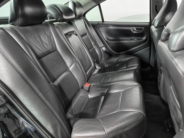 Volvo S60 I Рестайлинг с пробегом 2006 года, цена 474 000 рублей, 257740 км, седан, Автокод Объявления