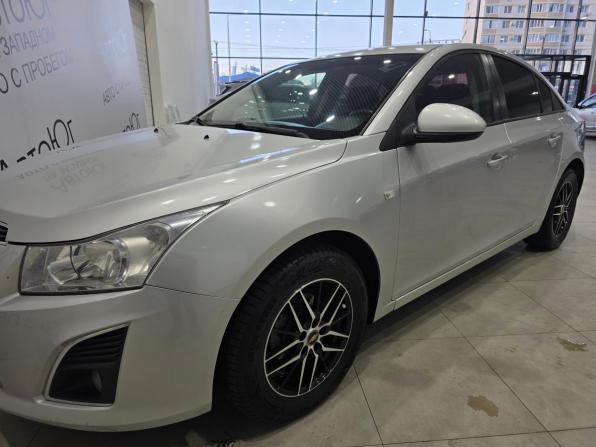 Chevrolet Cruze I Рестайлинг с пробегом 2013 года, цена 789 000 рублей, 180000 км, седан, Автокод Объявления