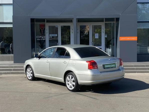 Toyota Avensis II с пробегом 2004 года, цена 765 000 рублей, 265150 км, седан, Автокод Объявления