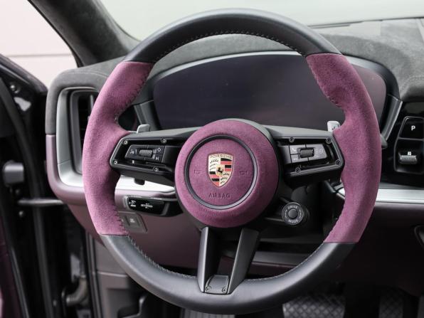 Porsche Cayenne III Рестайлинг с пробегом 2024 года, цена 14 998 000 рублей, 34973 км, внедорожник, Автокод Объявления