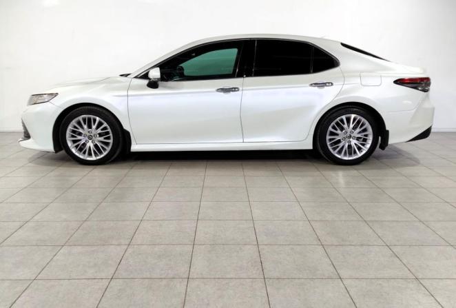 Toyota Camry VIII (XV70) с пробегом 2019 года, цена 2 850 000 рублей, 129772 км, седан, Автокод Объявления