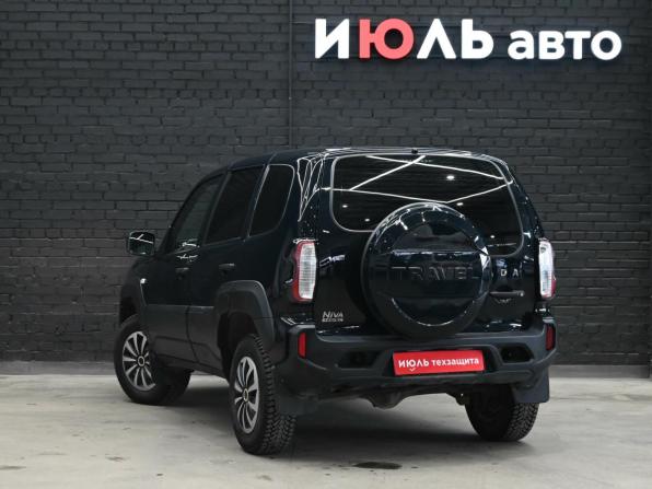 Lada (ВАЗ) Niva Travel I с пробегом 2024 года, цена 1 000 000 рублей, 16000 км, внедорожник, Автокод Объявления