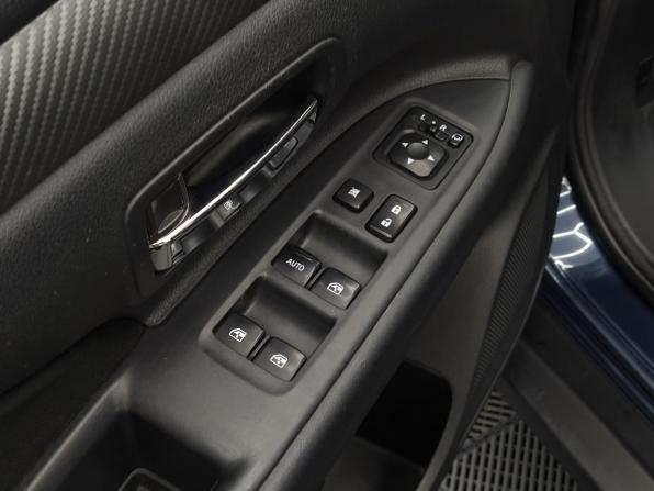 Mitsubishi Outlander III Рестайлинг 2 с пробегом 2018 года, цена 1 694 000 рублей, 101050 км, внедорожник, Автокод Объявления