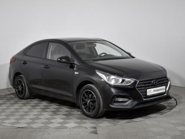 Hyundai Solaris II с пробегом 2018 года, цена 960 000 рублей, 130795 км, седан, Автокод Объявления