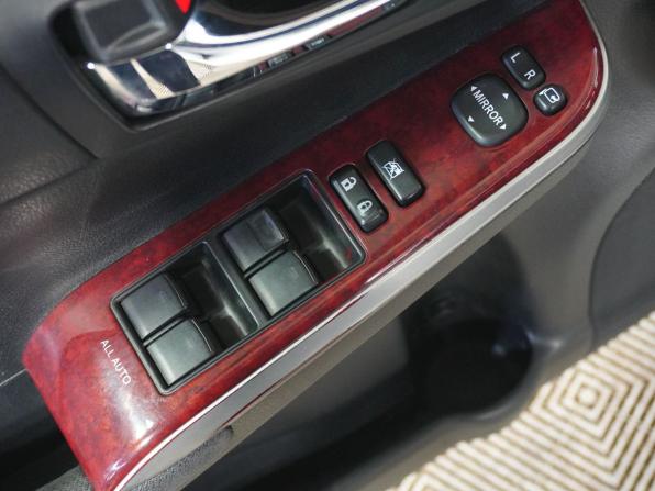 Toyota Camry VII (XV50) с пробегом 2012 года, цена 1 498 000 рублей, 260923 км, седан, Автокод Объявления