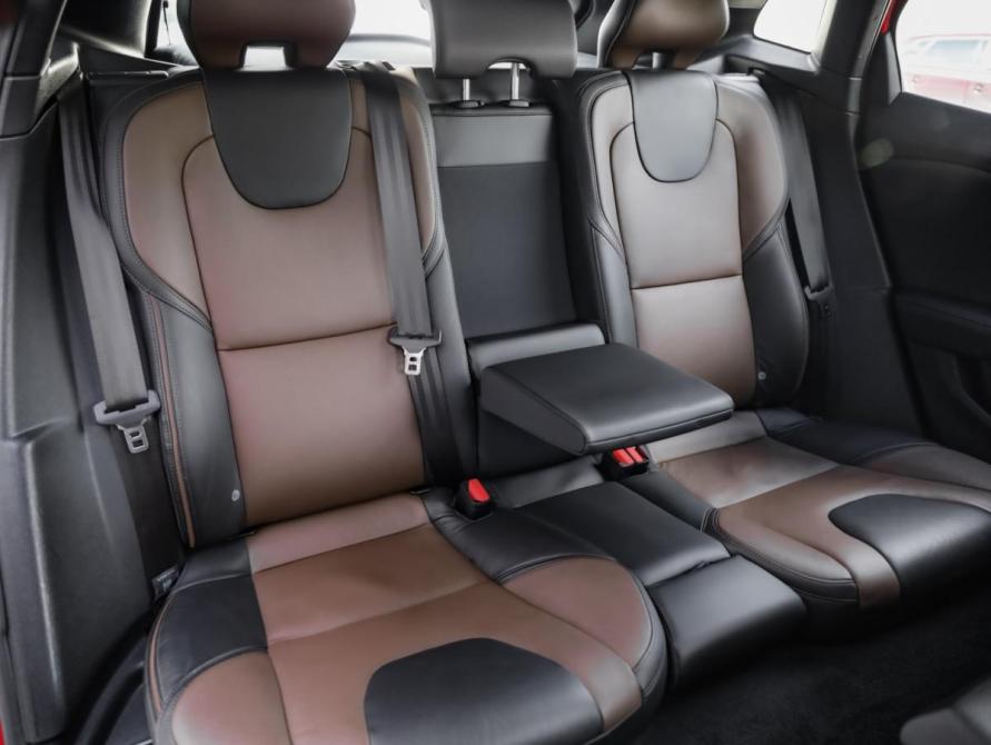 Volvo V40 Cross Country I Рестайлинг Санкт-Петербург  - изображение 24
