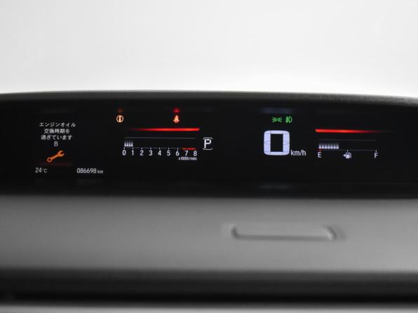 Honda Stepwgn V Рестайлинг с пробегом 2018 года, цена 2 957 500 рублей, 86000 км, минивэн, Автокод Объявления