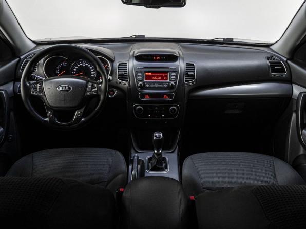 Kia Sorento II Рестайлинг с пробегом 2015 года, цена 1 680 000 рублей, 128169 км, внедорожник, Автокод Объявления