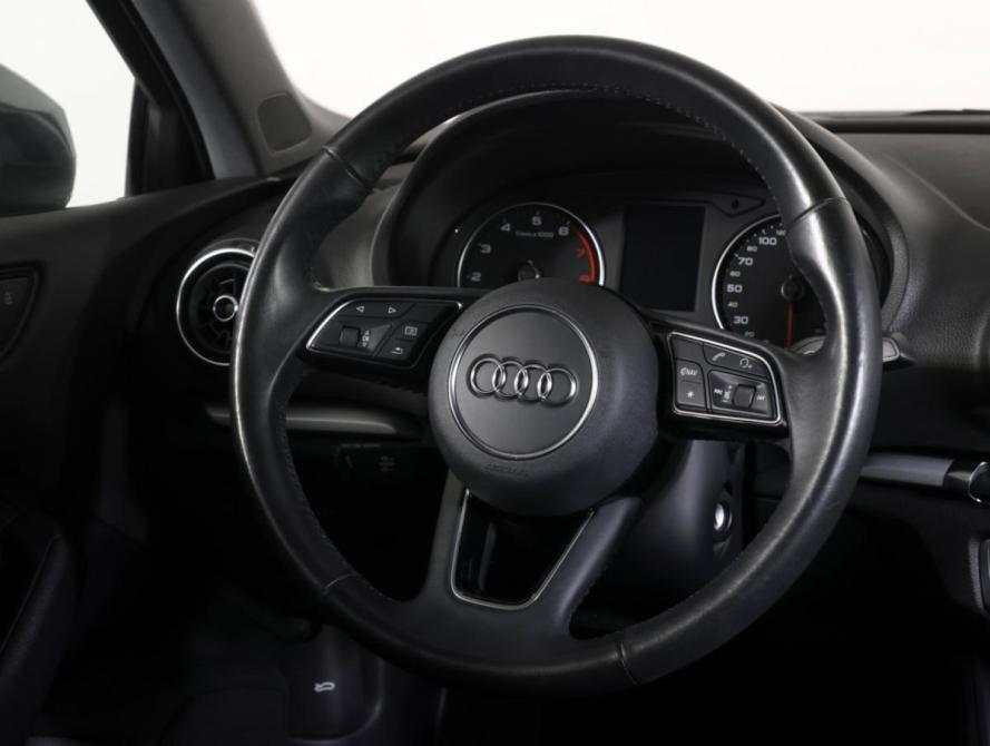 Audi A3 III (8V) Рестайлинг Москва  - изображение 14