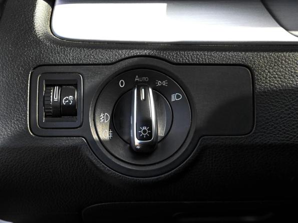 Volkswagen Passat CC I Рестайлинг с пробегом 2013 года, цена 1 099 000 рублей, 280773 км, седан, Автокод Объявления
