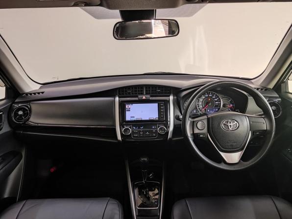 Toyota Corolla XI (E160 E170) Рестайлинг 2 с пробегом 2018 года, цена 1 395 000 рублей, 131151 км, универсал, Автокод Объявления