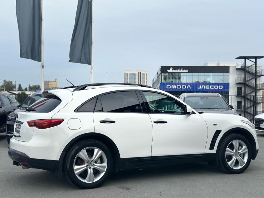 Infiniti FX II (S51) Рестайлинг Новосибирск  - изображение 5