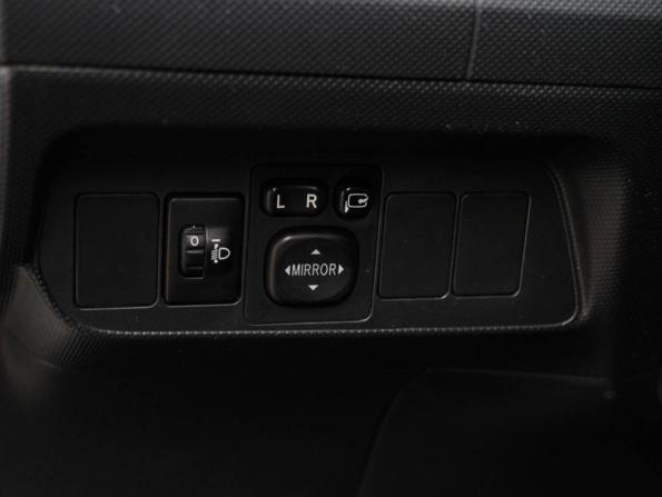 Toyota Auris I Рестайлинг с пробегом 2011 года, цена 1 000 000 рублей, 227681 км, хэтчбек, Автокод Объявления