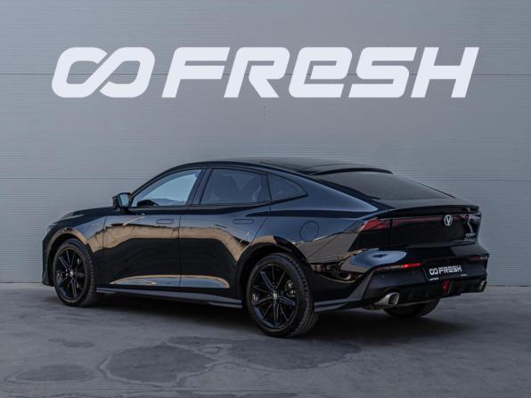 Changan UNI-V I с пробегом 2023 года, цена 2 250 000 рублей, 38499 км, лифтбек, Автокод Объявления