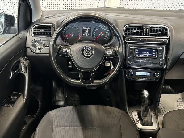 Volkswagen Polo V Рестайлинг с пробегом 2017 года, цена 550 000 рублей, 158593 км, седан, Автокод Объявления