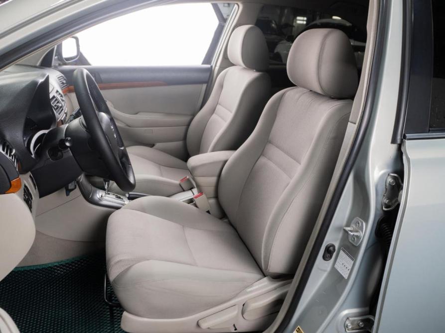 Toyota Avensis II Рестайлинг Тюмень  - изображение 10