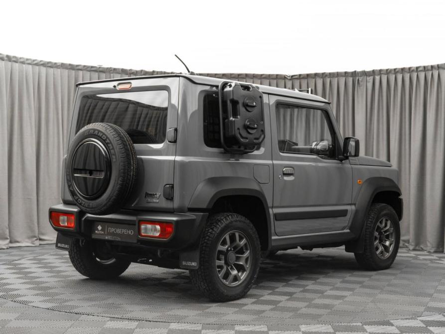 Suzuki Jimny IV Москва  - изображение 5