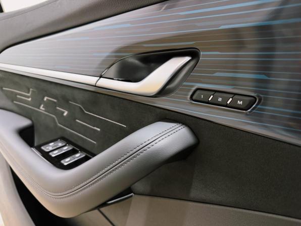 Geely Monjaro I с пробегом 2025 года, цена 3 800 000 рублей, 4275 км, внедорожник, Автокод Объявления