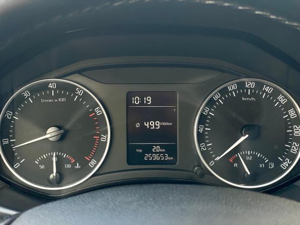 Skoda Octavia II (A5) Рестайлинг с пробегом 2011 года, цена 520 000 рублей, 259653 км, лифтбек, Автокод Объявления