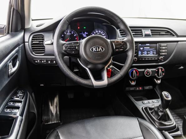 Kia Rio IV с пробегом 2017 года, цена 1 249 000 рублей, 140501 км, хэтчбек, Автокод Объявления