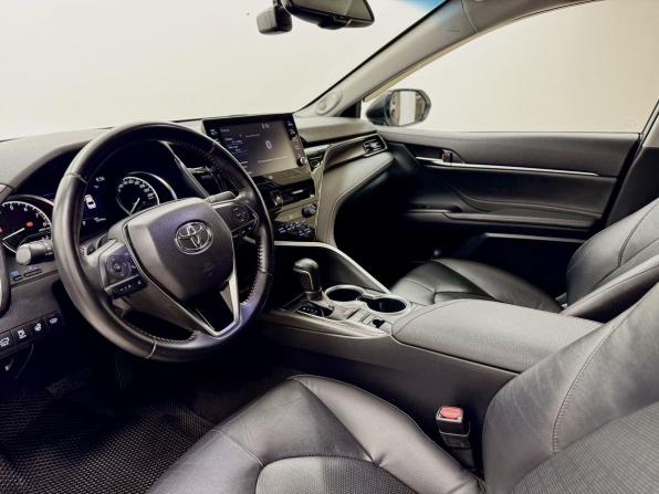 Toyota Camry VIII (XV70) Рестайлинг с пробегом 2021 года, цена 3 364 000 рублей, 132763 км, седан, Автокод Объявления