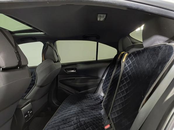 Toyota Levin XII (E210) с пробегом 2021 года, цена 1 715 000 рублей, 74300 км, седан, Автокод Объявления