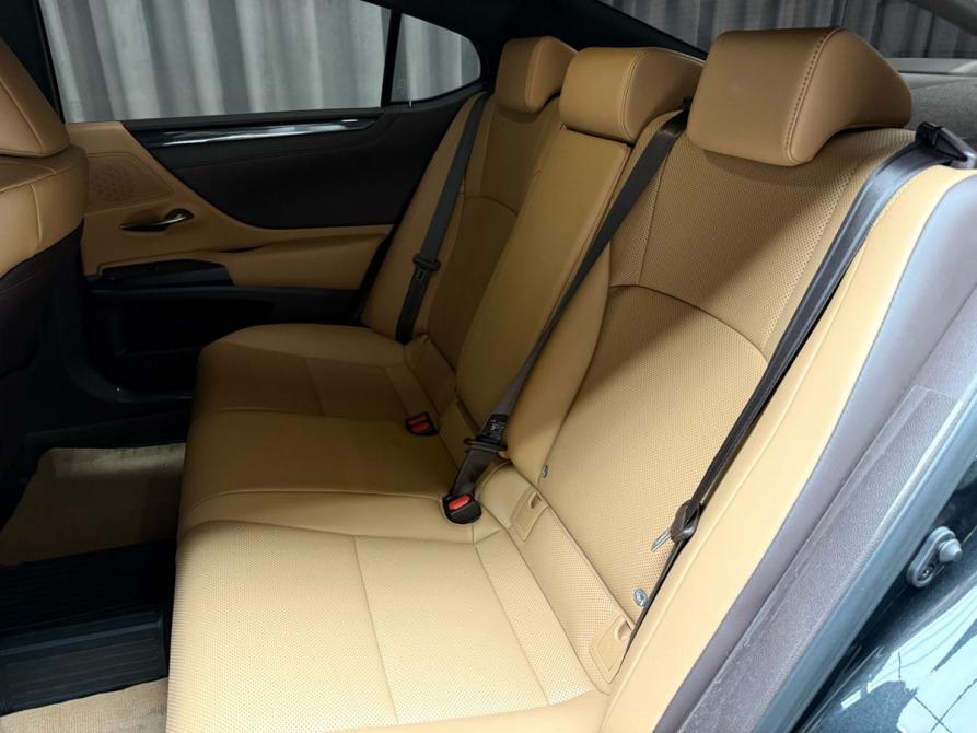 Lexus ES VII Ижевск  - изображение 41