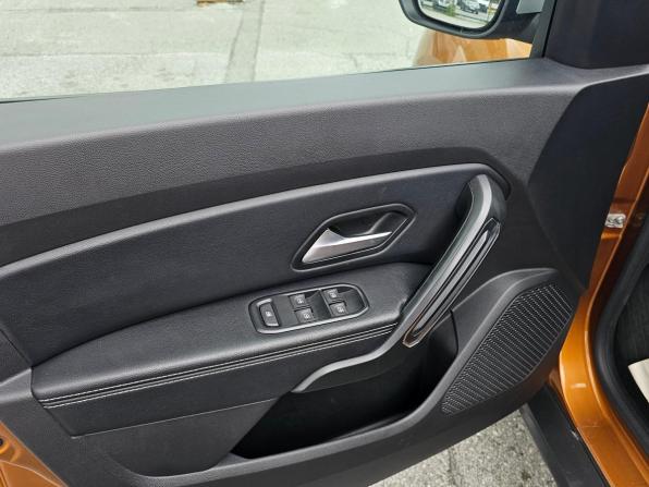Renault Duster I Рестайлинг с пробегом 2021 года, цена 1 349 995 рублей, 174083 км, внедорожник, Автокод Объявления