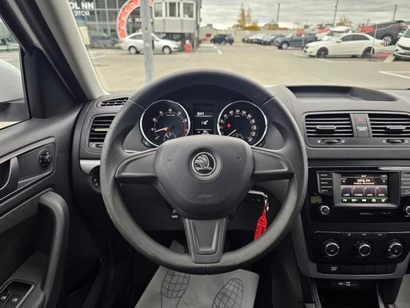 Skoda Yeti I Рестайлинг с пробегом 2015 года, цена 1 149 995 рублей, 136000 км, внедорожник, Автокод Объявления