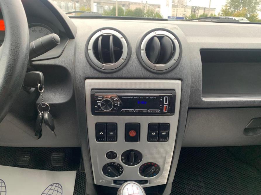 Renault Logan I Стерлитамак  - изображение 14