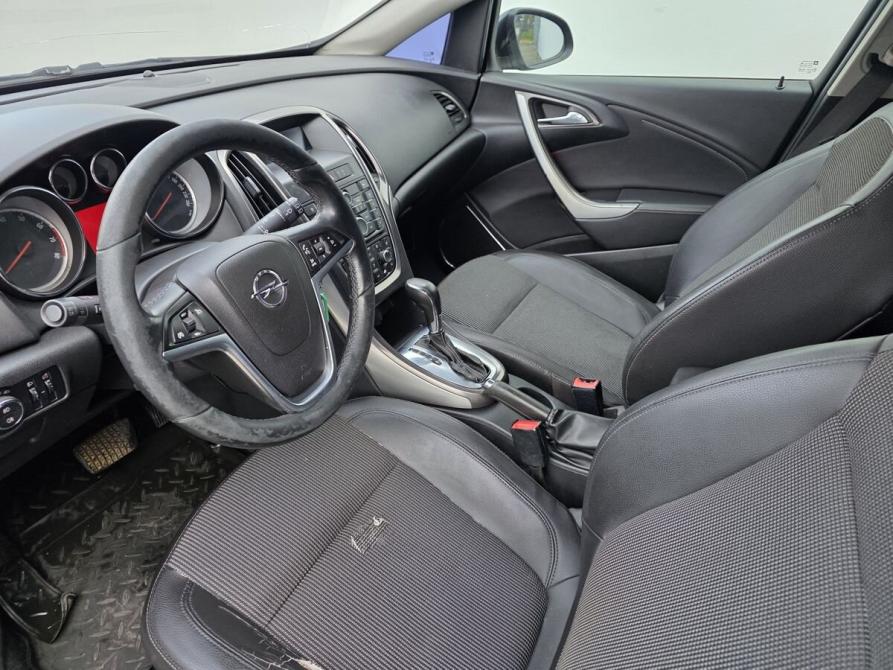 Opel Astra J Москва  - изображение 9