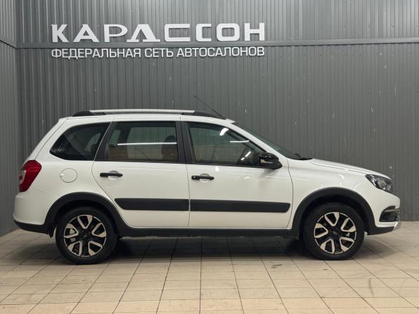 Lada (ВАЗ) Granta I Рестайлинг с пробегом 2024 года, цена 960 000 рублей, 14000 км, универсал, Автокод Объявления