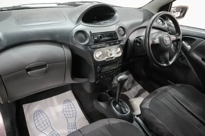Toyota Vitz I (P10) с пробегом 2003 года, цена 259 000 рублей, 299000 км, хэтчбек, Автокод Объявления