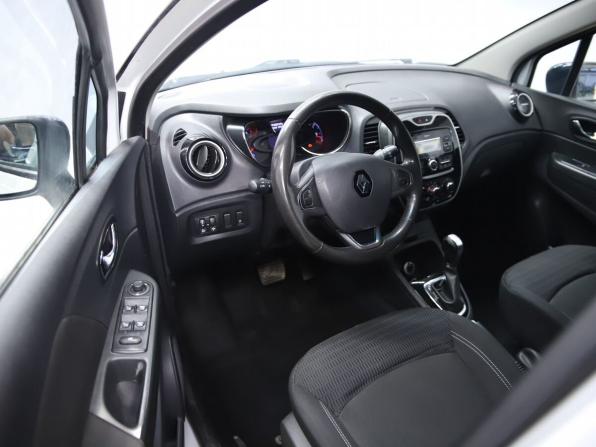 Renault Kaptur I с пробегом 2017 года, цена 990 000 рублей, 319694 км, внедорожник, Автокод Объявления