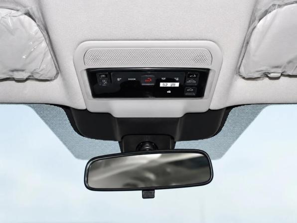 Toyota RAV4 VI (XA60) с пробегом 2026 года, цена 4 950 000 рублей, 25 км, внедорожник, Автокод Объявления