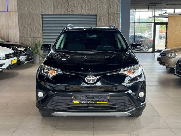 Toyota RAV4 IV (XA40) Рестайлинг с пробегом 2017 года, цена 2 420 000 рублей, 152831 км, внедорожник, Автокод Объявления