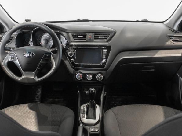 Kia Rio III Рестайлинг с пробегом 2016 года, цена 1 195 000 рублей, 66247 км, седан, Автокод Объявления