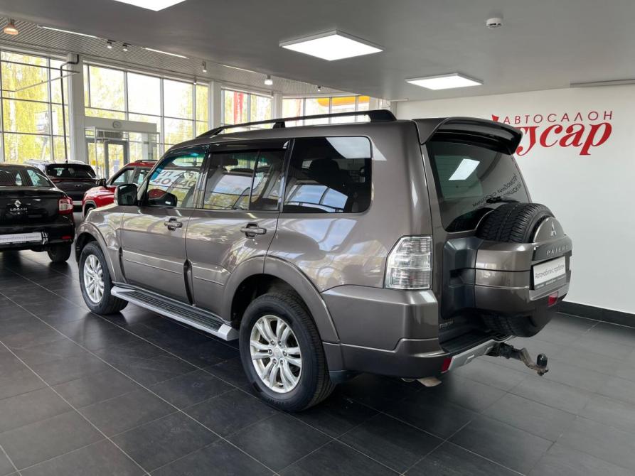 Mitsubishi Pajero IV Рестайлинг 1 Киров  - изображение 6